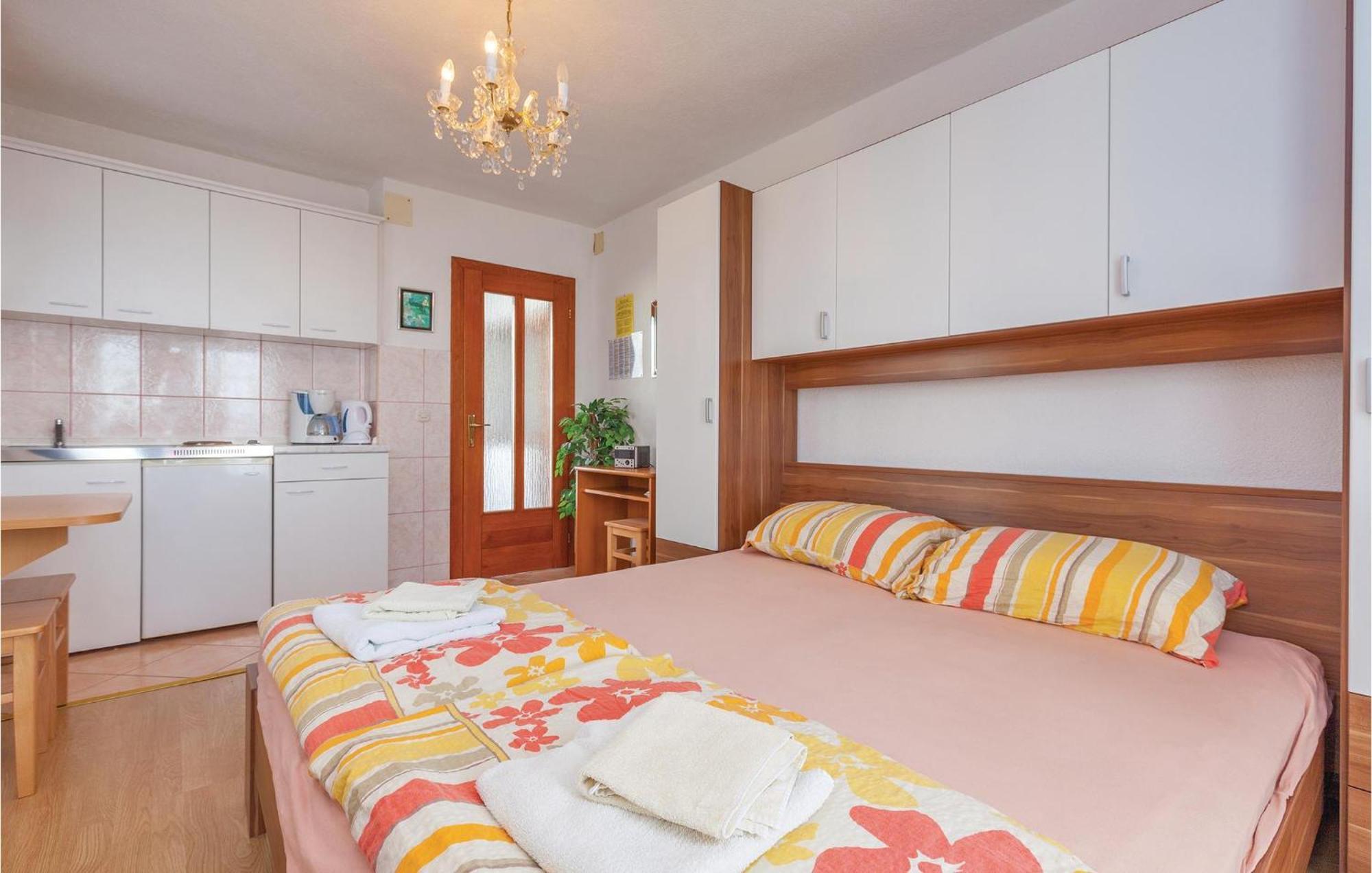 Stunning Apartment In Crikvenica With Wifi Dış mekan fotoğraf