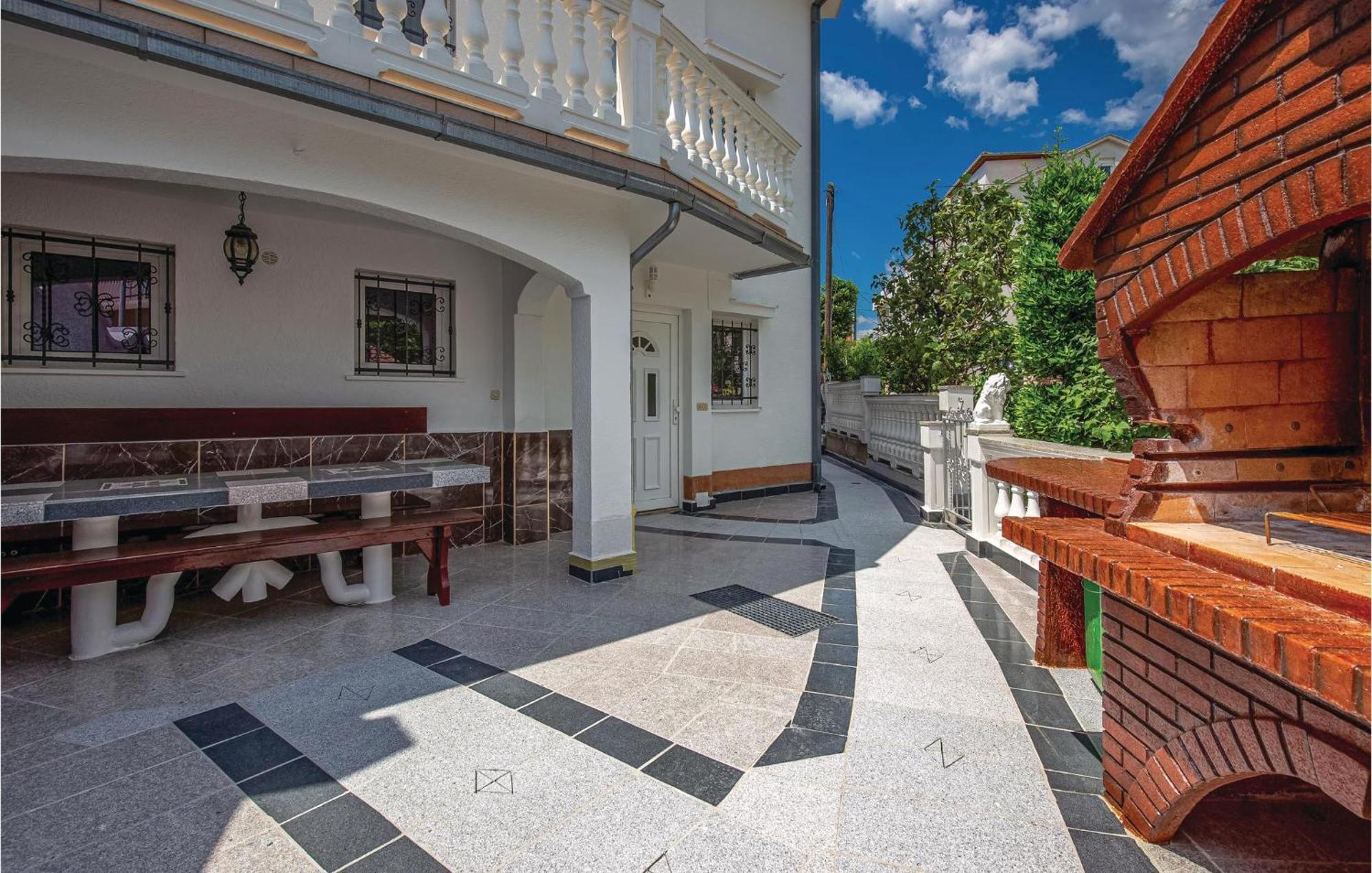 Stunning Apartment In Crikvenica With Wifi Dış mekan fotoğraf